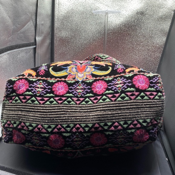 660 JOHNNY WAS velvet &silk embrodery tote bag from my closet EPOC - Picture 6 of 10